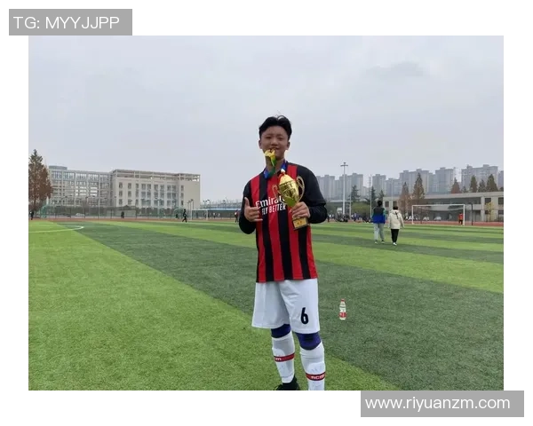 林字足球明星的辉煌历程与成就解析,探索他们在绿茵场上的传奇故事与影响力 林字足球明星的辉煌历程与成就解析,探索他们在绿茵场上的传奇故事与影响力