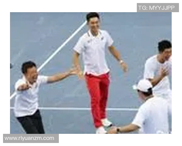 北京网球队的力量揭秘：网球巨献背后的故事与精神